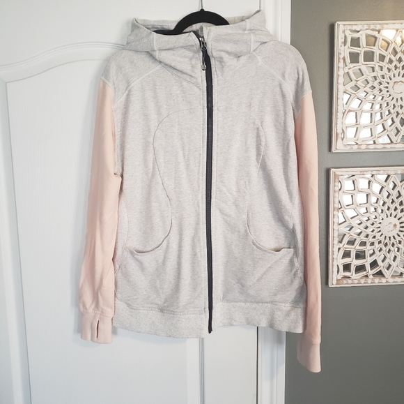 lululemon athletica Tops - Lululemon Lightweight Scuba Hoodie